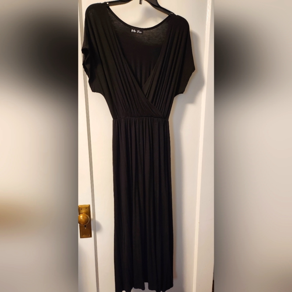 Black Bella Flora dress, size M, new without tags